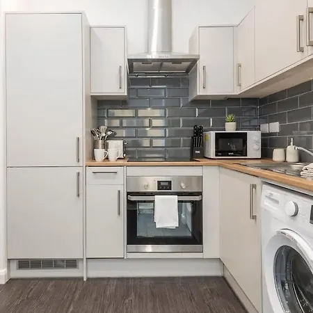 Cosy 1 Bedroom In בראדפורד