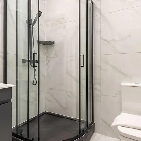 Apartment Cosy 1 Bedroom In *